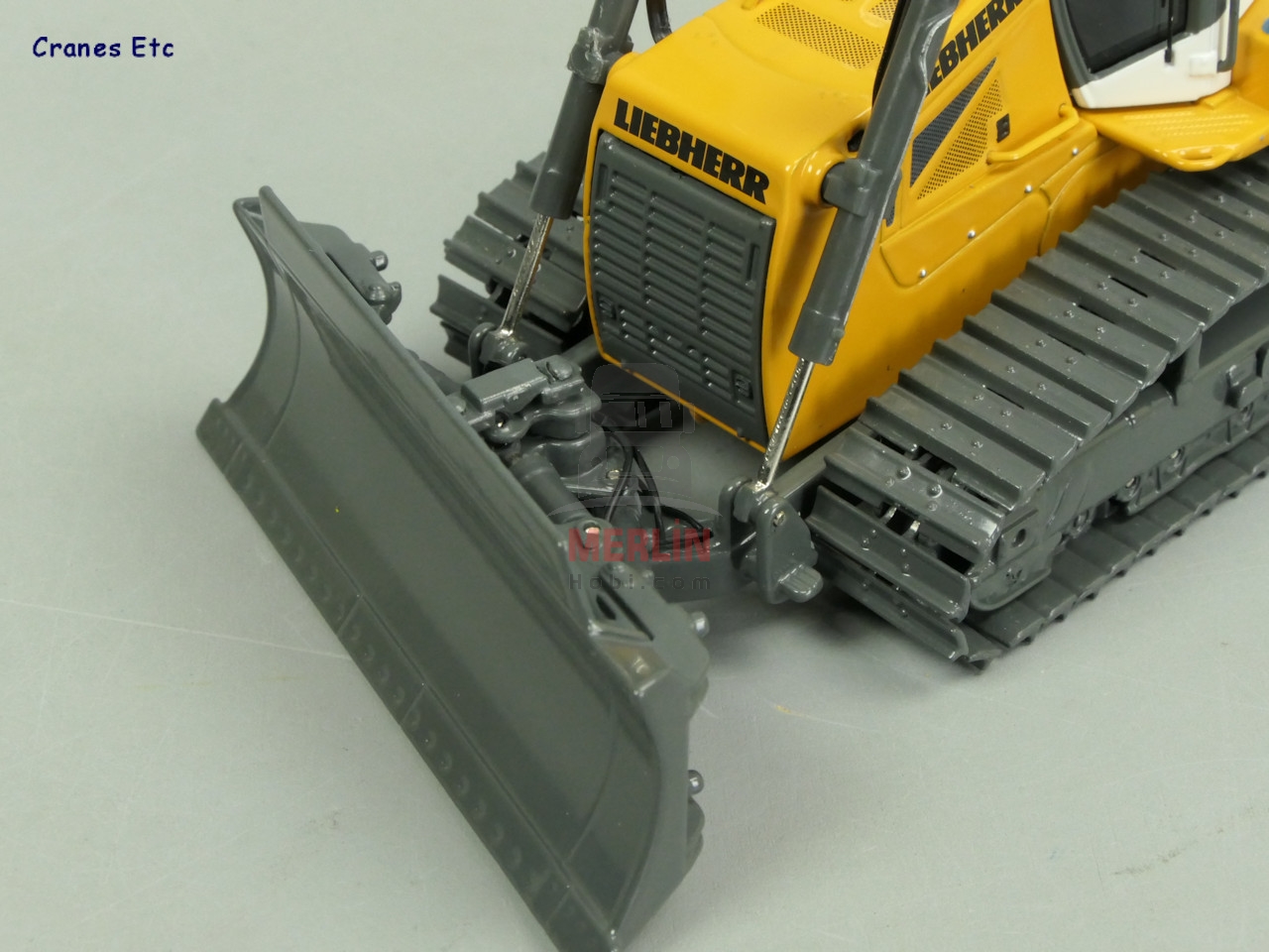 1/50 Liebherr PR736 G8 New Design Dozer