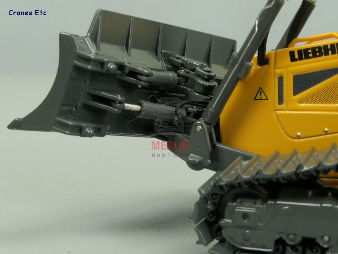 1/50 Liebherr PR736 G8 New Design Dozer