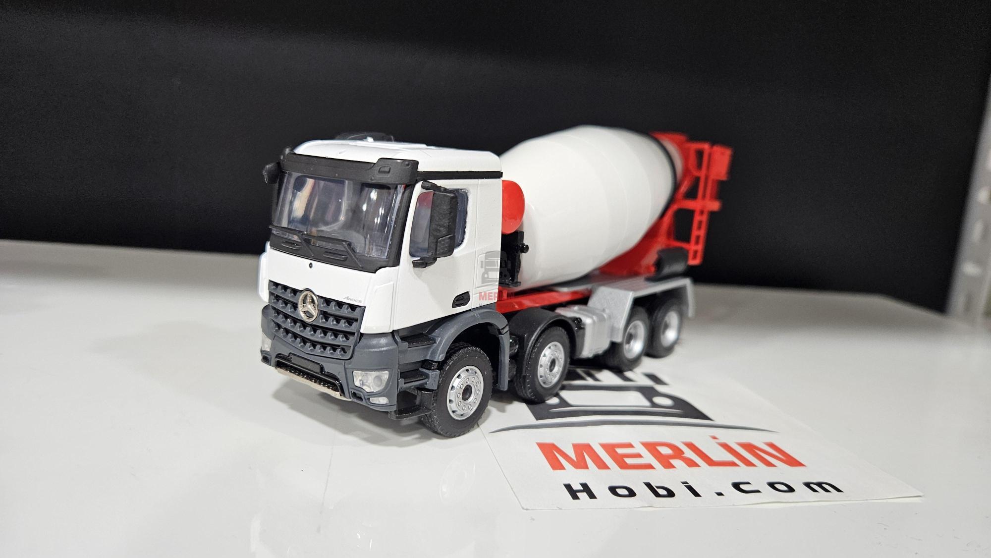 1/50 Mercedes Arocs 8X4 Beton Mikseri - Kırmızı