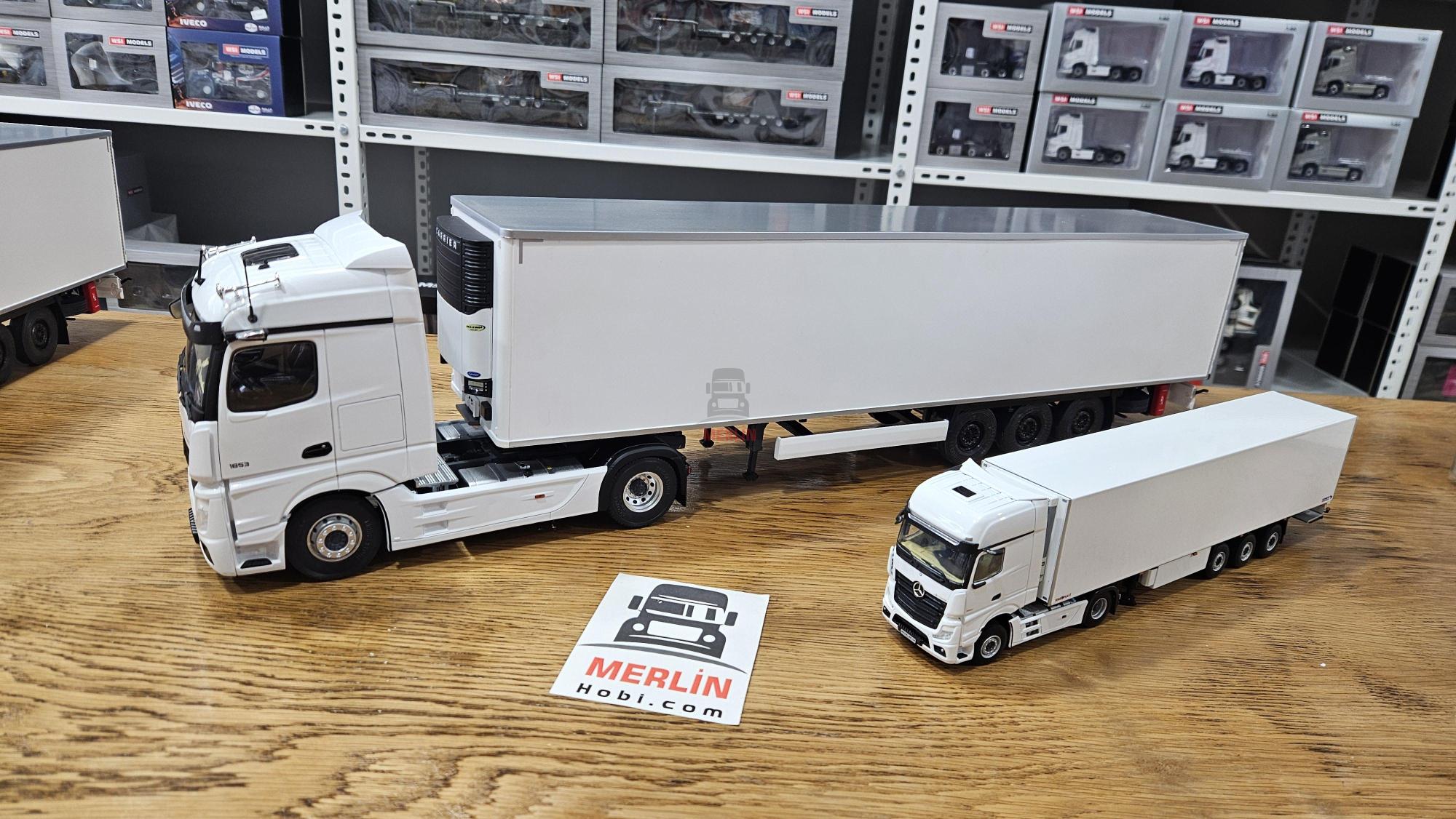 1/24 MERCEDES-BENZ ACTROS L 1853 + Soğutuculu Frigo Dorseli - Beyaz Renk  Solido