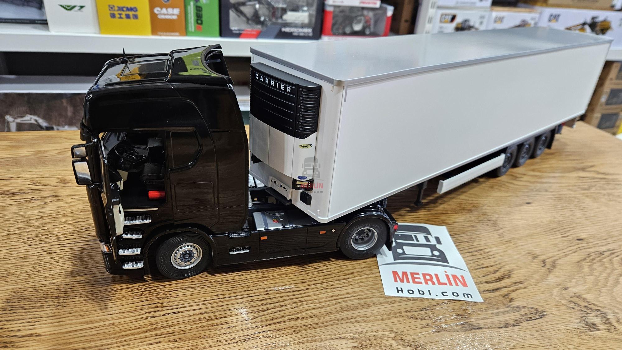 1/24 Scania 580S HIGHLINE + Frigo Soğutuculu Treyler – Solido