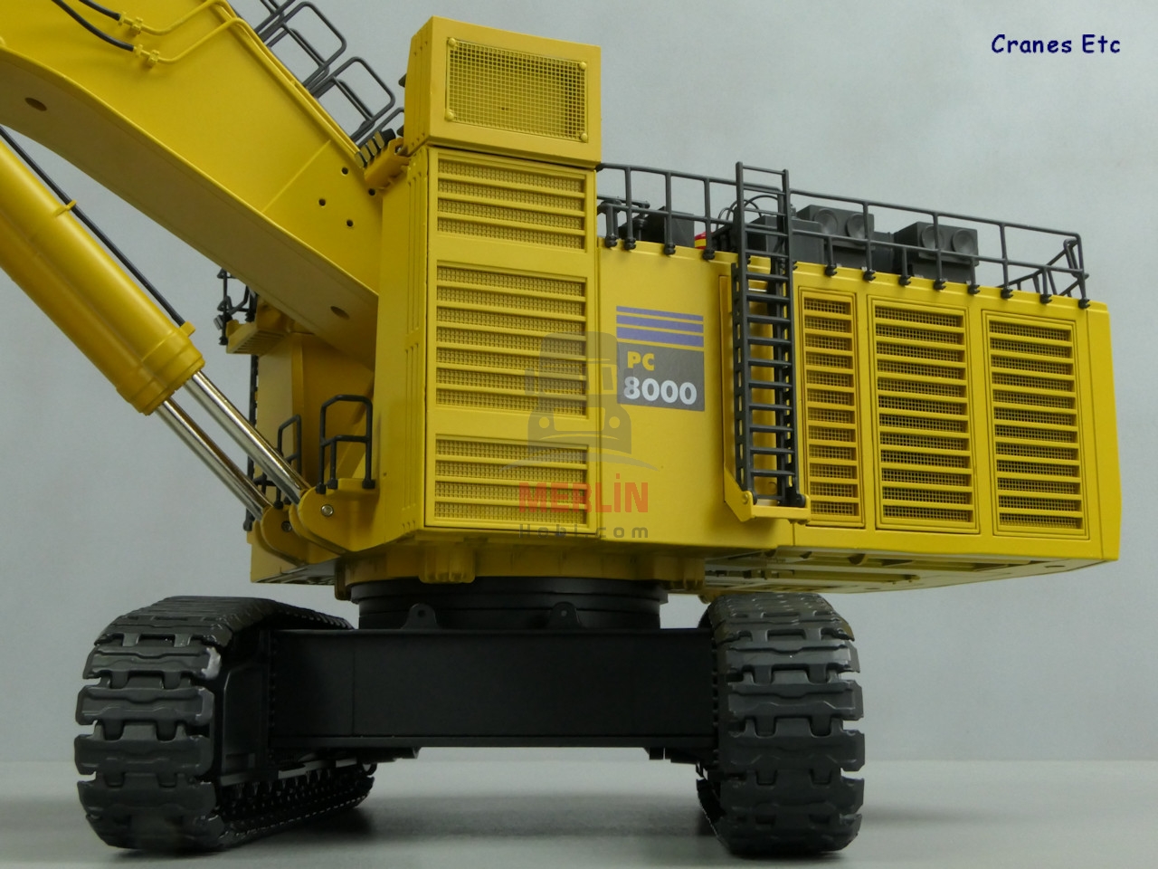 1/50 KOMATSU PC8000-6 Beko Diesel Versiyon - Dev Maden Eskavatörü