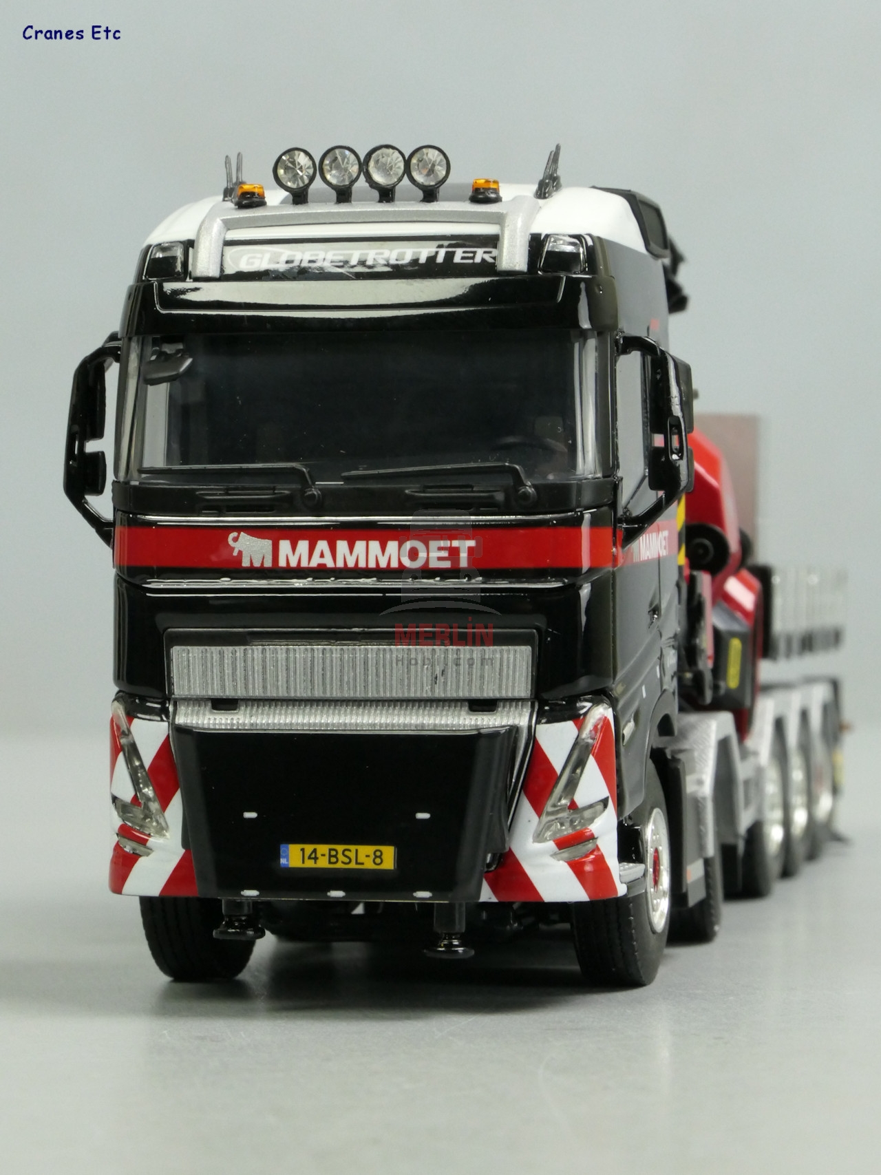 1/50 MAMMOET; VOLVO FH5 GLOBETROTTER 10X4 TAG AXLE WITH PALFINGER 165002 + JIB AND BALLASTBOX WITH HITCH