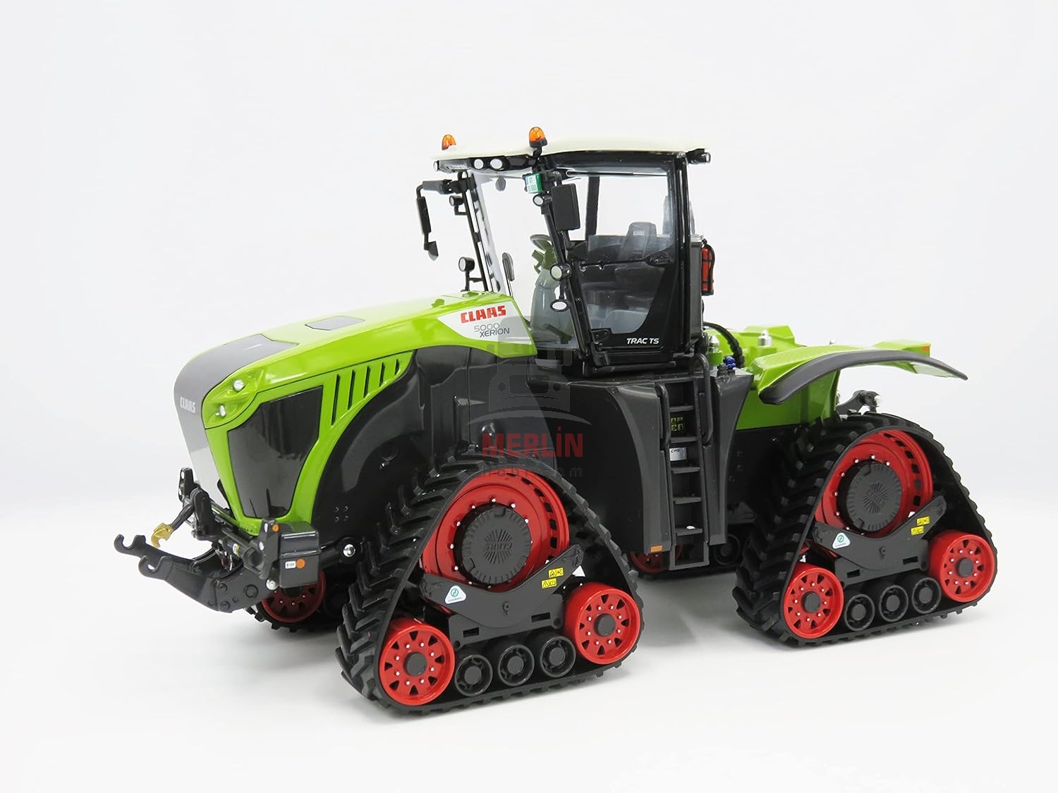 1/32 CLAAS Claas Xerion 5000  Paletli Traktör