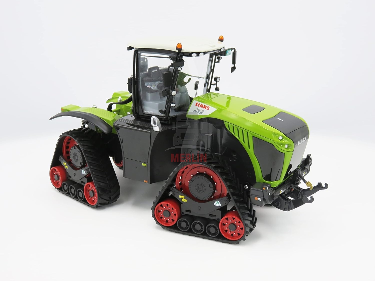 1/32 CLAAS Claas Xerion 5000  Paletli Traktör