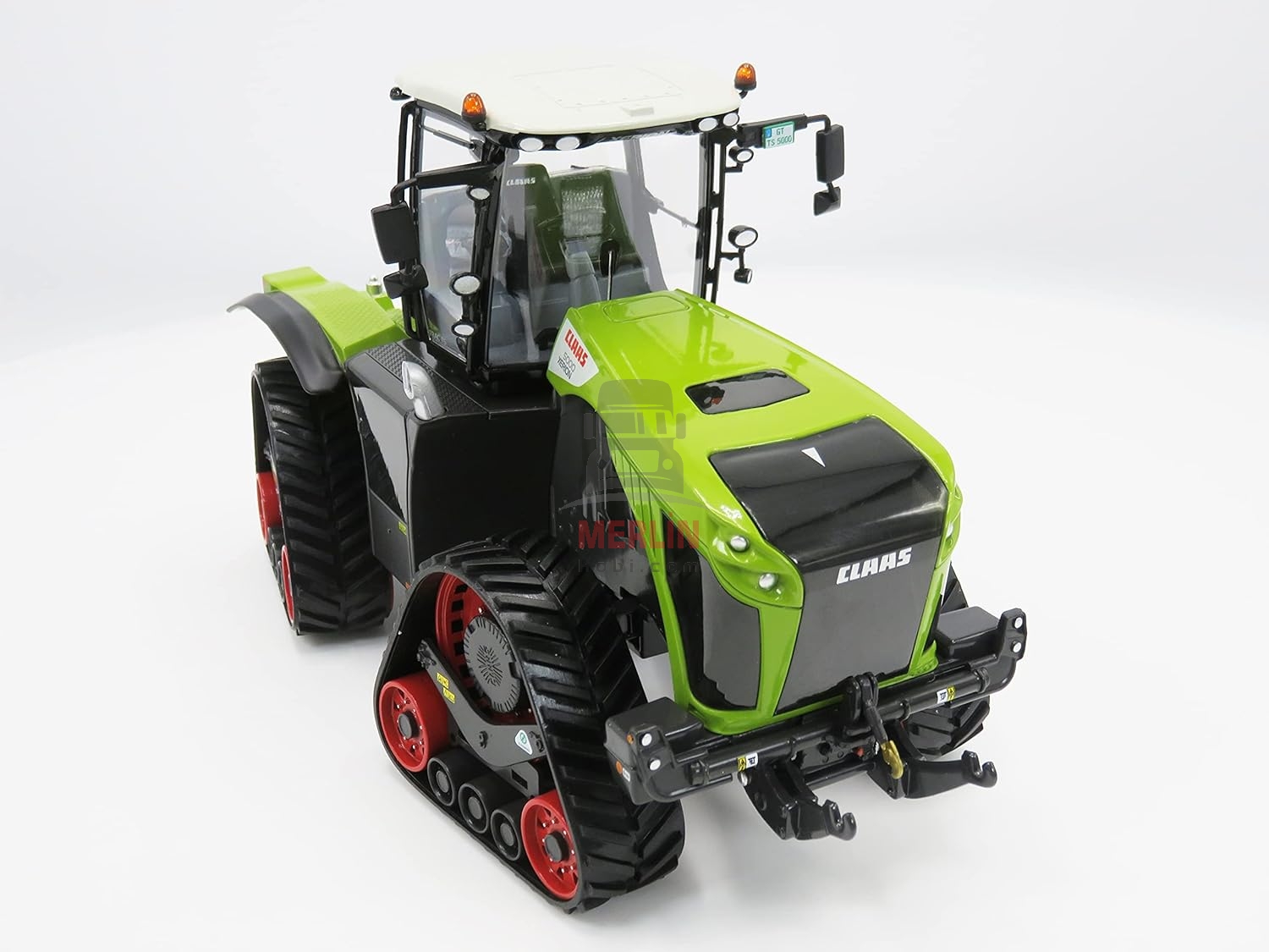 1/32 CLAAS Claas Xerion 5000  Paletli Traktör