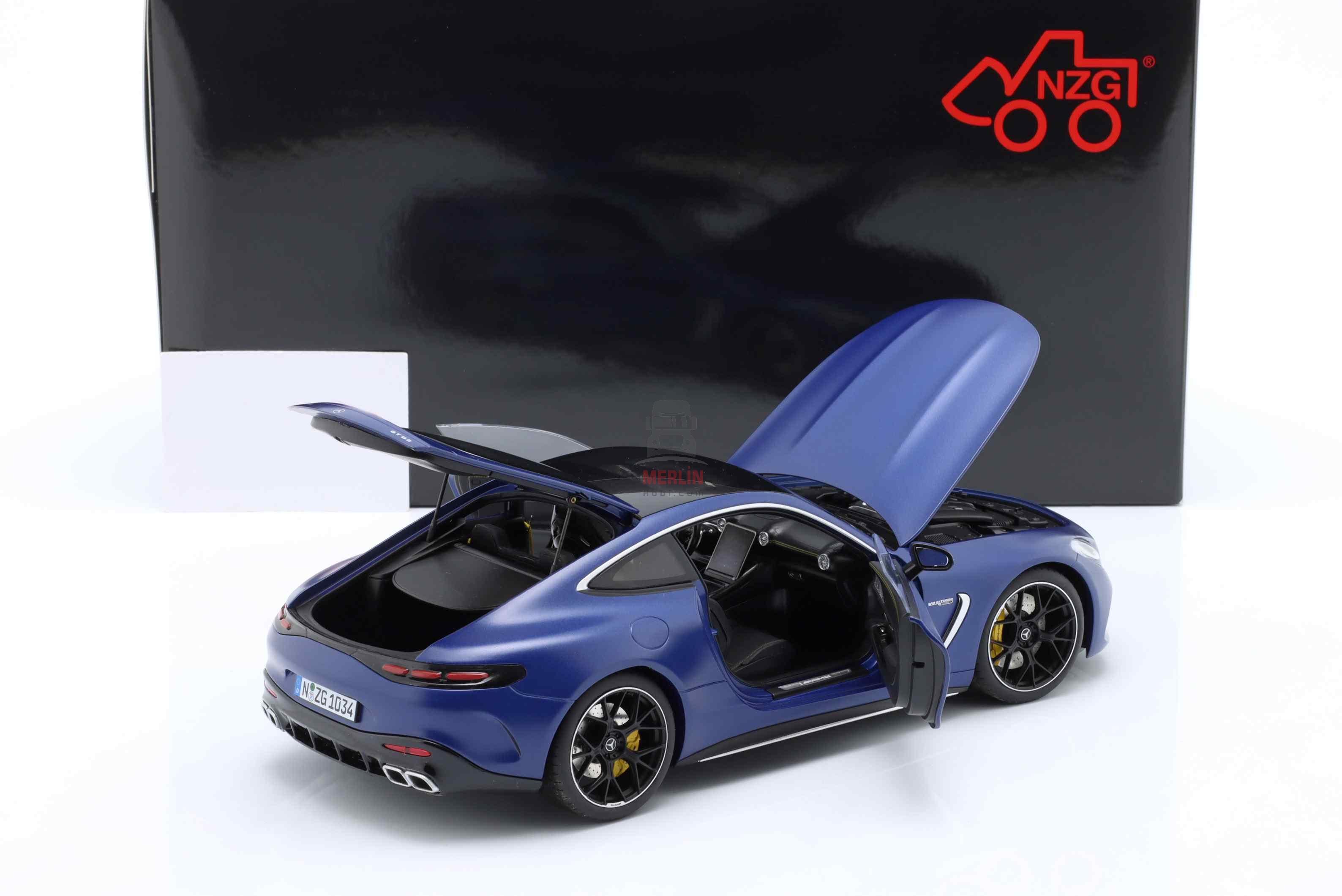 1/18 Mercedes-Benz AMG GT 63 4Matic+ Spectral Blue