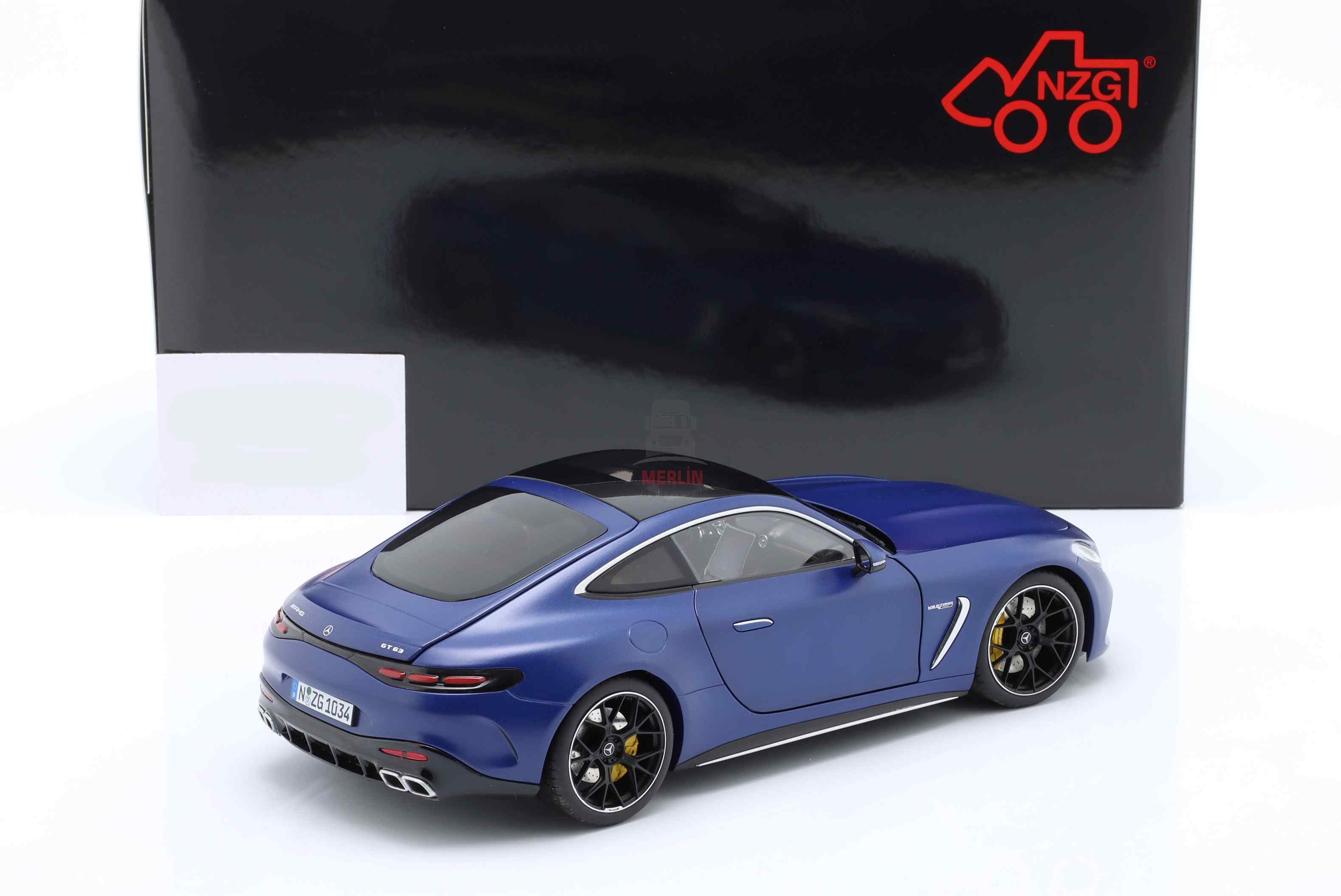 1/18 Mercedes-Benz AMG GT 63 4Matic+ Spectral Blue