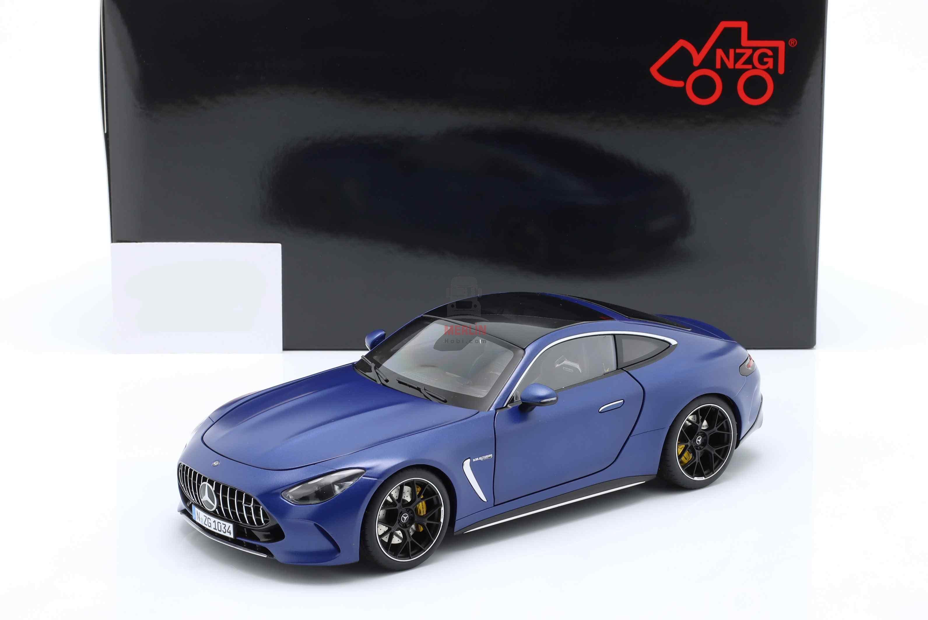 1/18 Mercedes-Benz AMG GT 63 4Matic+ Spectral Blue