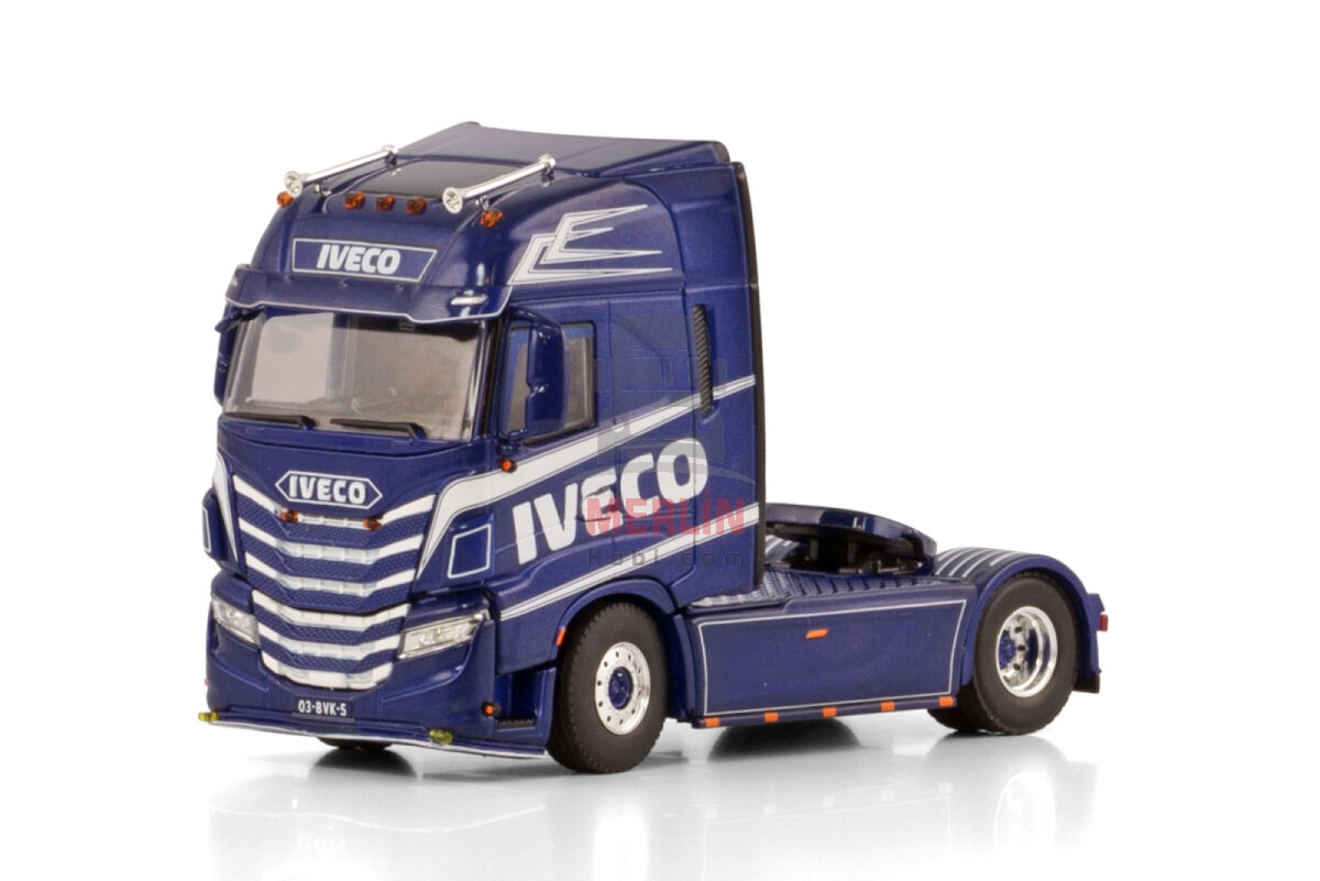 1/50  Premium line; IVECO S-WAY AS HIGH 4X2