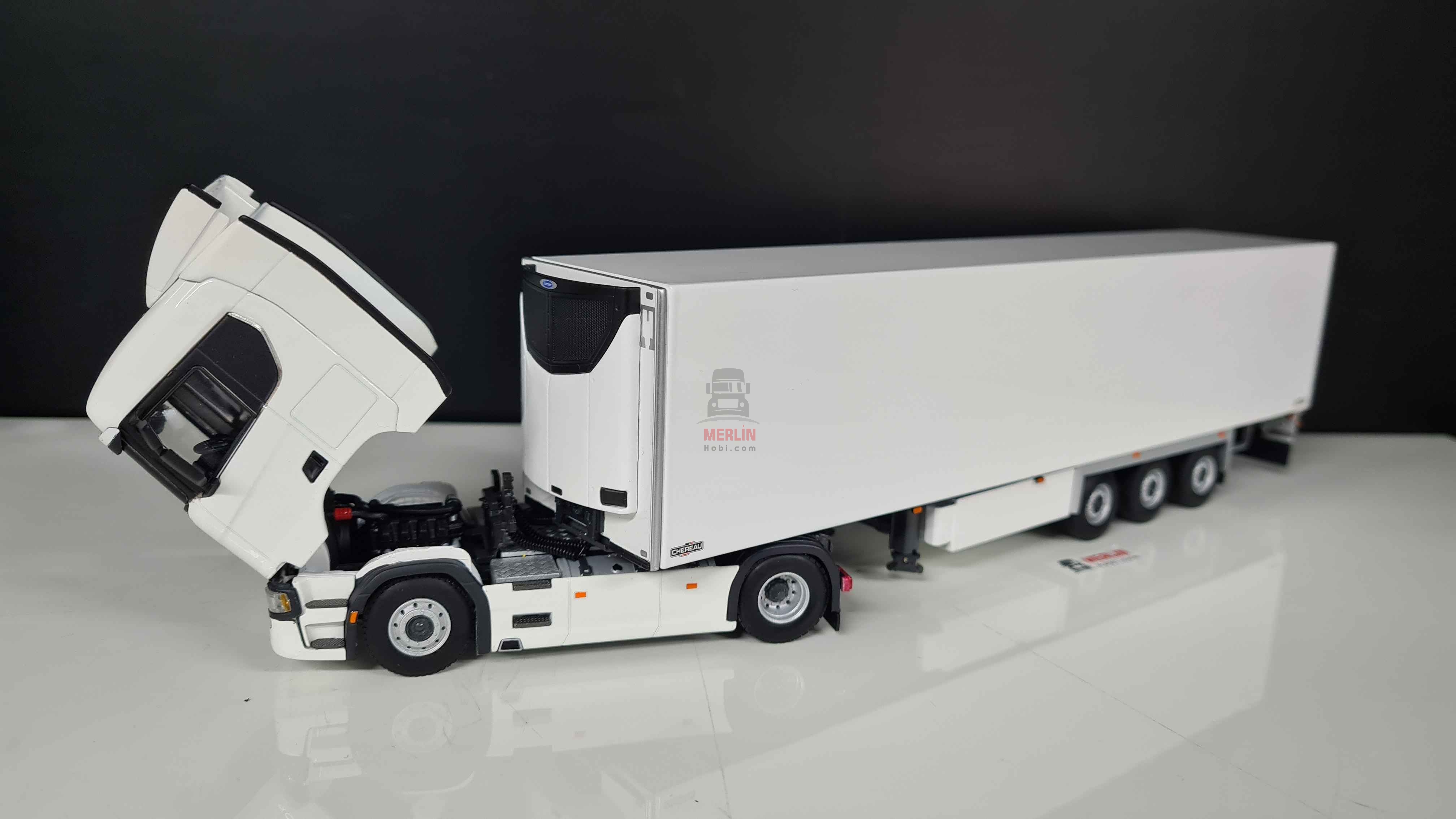 1/50 Scania Nextgen R730 4x2  Beyaz + Frigo Soğutuculu Trailer