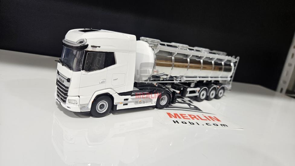 1/50 Daf XG+ 4X2 + Chrome Tanker Trailer -Hobur