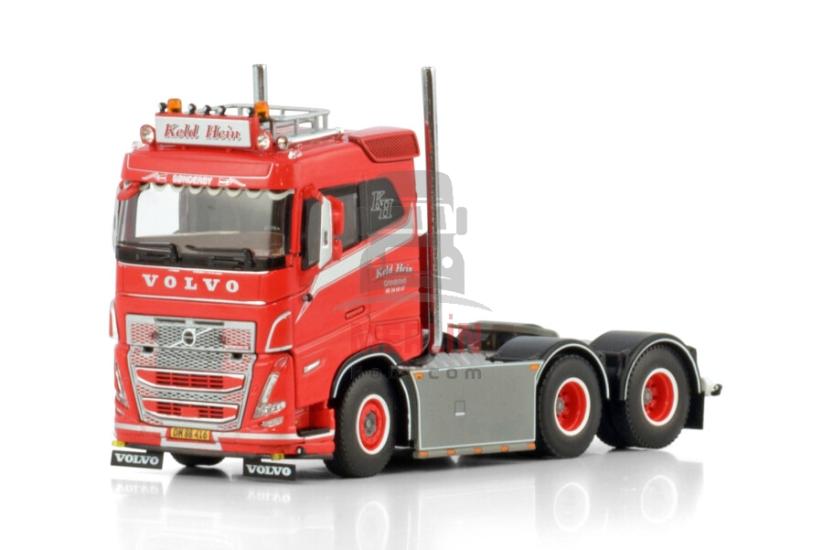 1/50 Keld Hein; VOLVO FH5 SLEEPER CAB 6X2 TAG AXLE